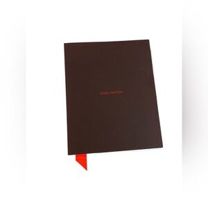 LOUIS VUITTON Catalog 2013 - 2014